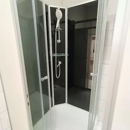 With Bedroom For Up To 4 People * Ασάφενμπουργκ