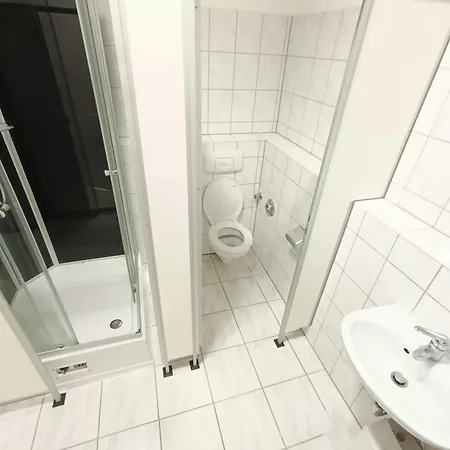 With Bedroom For Up To 4 People * Aschaffenburg